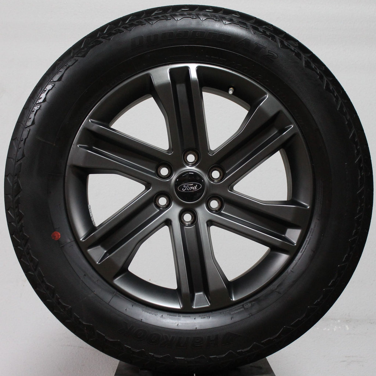 Ford F150 20" Grey Wheels, 275/60R20 Hankook Tires, Set of 4, Part F1