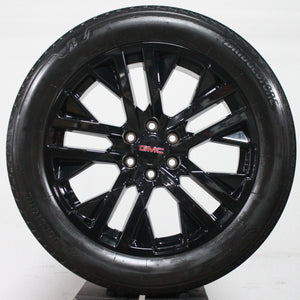 GMC Yukon 22" Gloss Black, 275/50R22 Tires, Set of 4,  Part # SGM